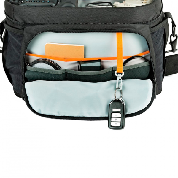 Geantă pentru aparat foto Lowepro Nova 200 AW II Țesătură/ Black photo 7