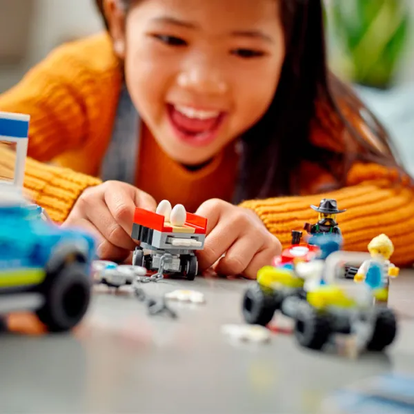 Детский конструктор LEGO Мобильный полицейский командный грузовик Автомобиль/ Синий photo 5