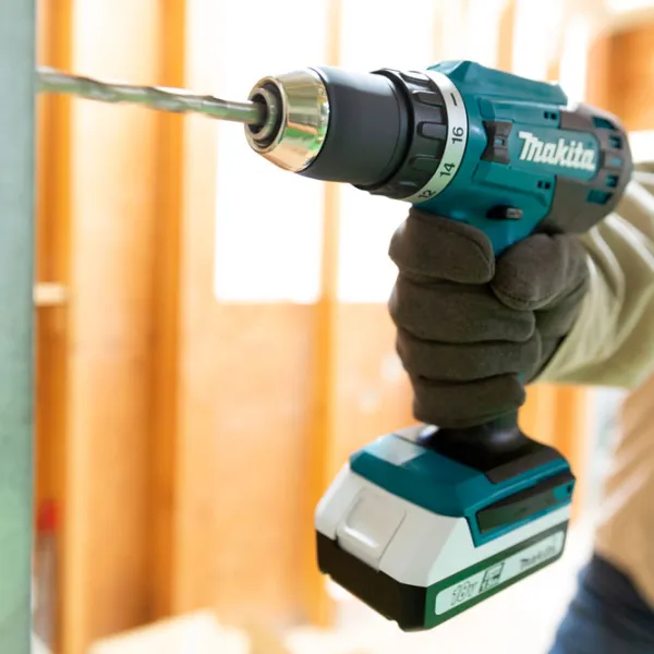 Шуруповерт Makita DF488DWE 1400 об/мин photo 8 Шуруповерт Makita DF488DWE 1400 об/мин photo 8