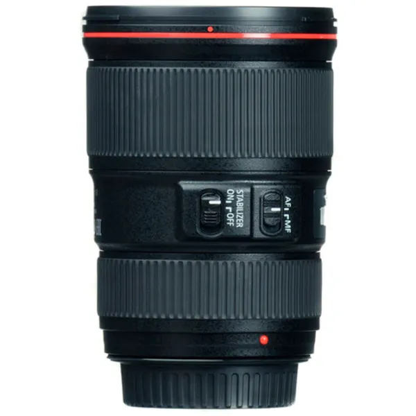 Объектив Canon EF 16-35 mm f/ 4.0L IS USM Черный photo 4 Объектив Canon EF 16-35 mm f/ 4.0L IS USM Черный photo 4