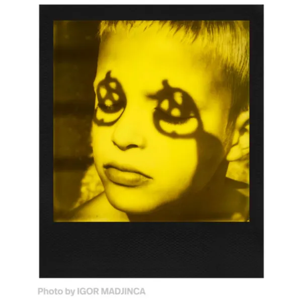 Hârtie foto pentru Polaroid 600 (8buc.) Color/ Black photo 10
