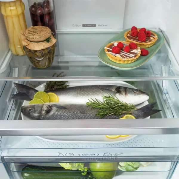 Frigider Gorenje NRK 6202 AW4 cu congelator jos 331 l / 200 cm / White photo 8