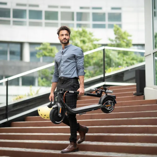 Trotinetă electrică Segway Ninebot KickScooter F30E 300 W/ Black photo 3