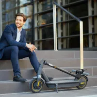Trotinetă electrică Segway Ninebot KickScooter Max G30E II 350 W/ Black photo 4