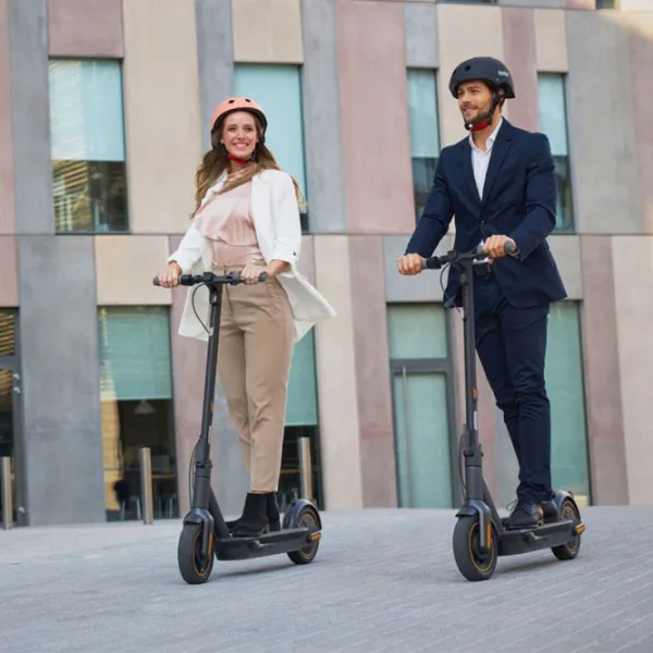 Trotinetă electrică Segway Ninebot KickScooter Max G30E II 350 W/ Black photo 6