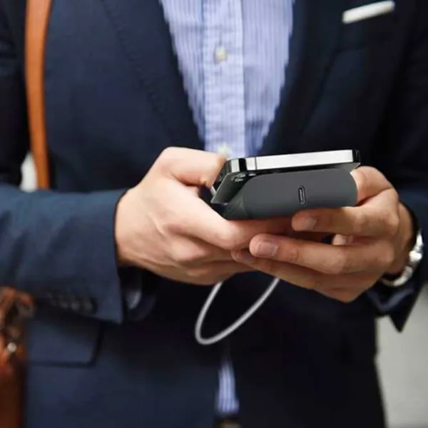 Power Bank Cellularline PBNEWTANK10000K 10000 mAh/ Black photo 5 Power Bank Cellularline PBNEWTANK10000K 10000 mAh/ Black photo 5