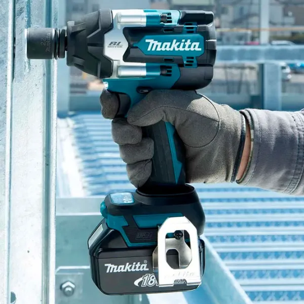 Mașina de înfiletat Makita DTW701Z Acumulator photo 7