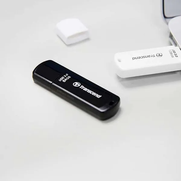 Transcend JetFlash 700 8 GB Black photo 4