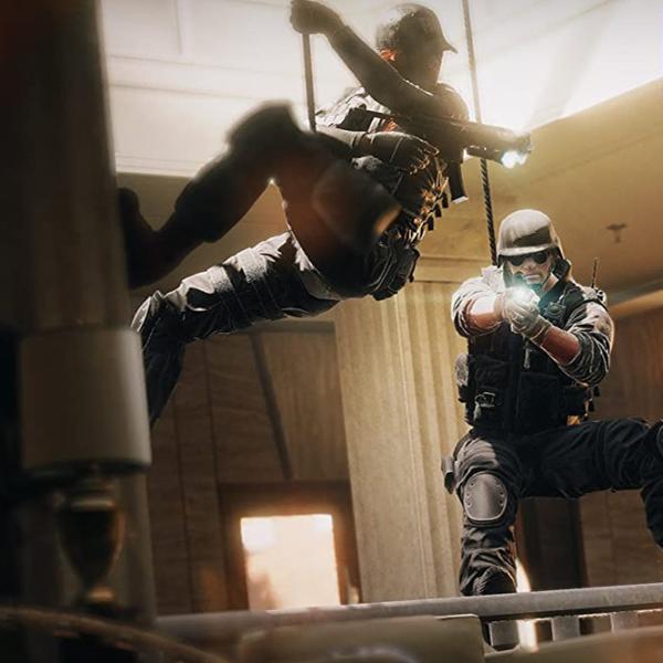 Tom Clancy's RainbowsiX Siege Game for Xbox One photo 5