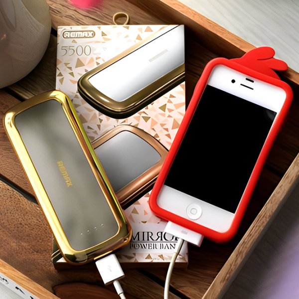 Power Bank Remax Mirror 5500 mAh/ Gold photo 3