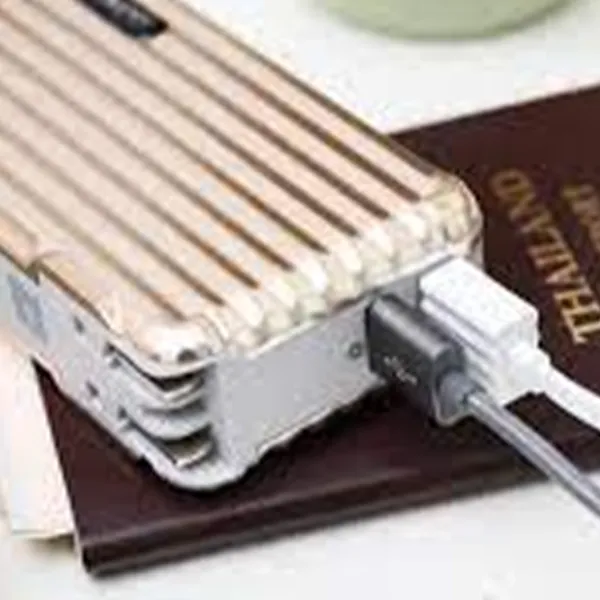 Power Bank Romoss UP 10 10000 mAh/ Gold photo 7 Power Bank Romoss UP 10 10000 mAh/ Gold photo 7