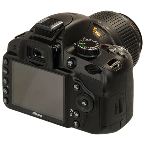 Фотоаппарат Nikon D3200 Kit CMOS/ Черный photo 4 Фотоаппарат Nikon D3200 Kit CMOS/ Черный photo 4