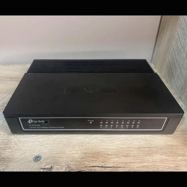 Switch TP-Link TL-SF1016D Черный photo 5