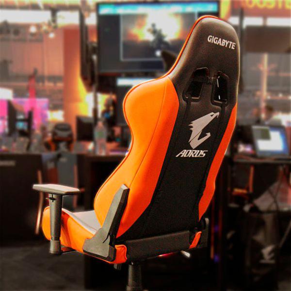 Игровое кресло Gigabyte Aorus AGC300 Черный Оранжевый photo 5 Игровое кресло Gigabyte Aorus AGC300 Черный Оранжевый photo 5
