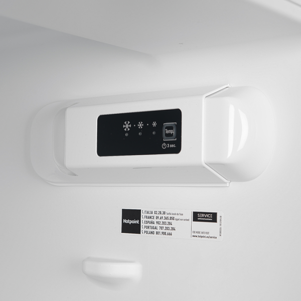 Frigider Hotpoint-Ariston BCB 7525 AA cu congelator jos 290 l / 185 cm / White photo 5