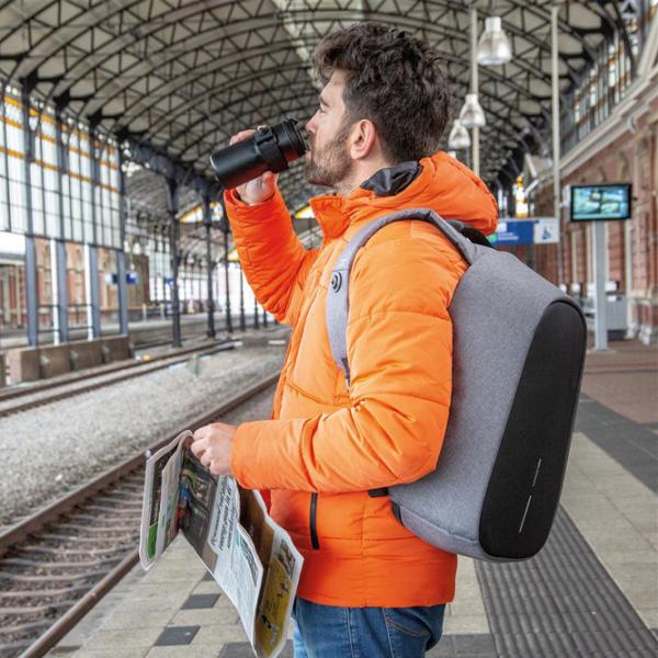 Рюкзак XD-Design Bobby Pro anti-theft 15.6"/ Черный Серый/ 16 л photo 11