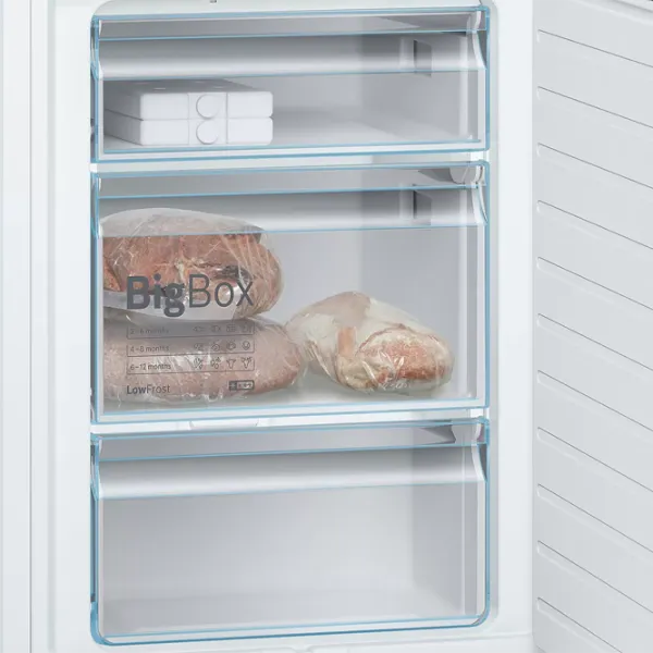 Frigider Bosch KGE39VW4A cu congelator jos 337 l / 201 cm / White photo 6