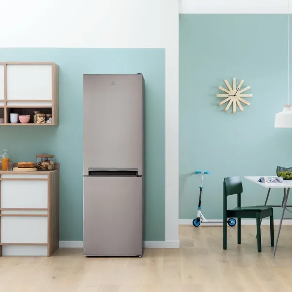 Frigider Indesit LI7 S1 X  308 l / 176 cm / Inox photo 4