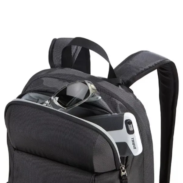 Рюкзак THULE EnRoute 15.6"/ Черный/ 18 л photo 5 Рюкзак THULE EnRoute 15.6"/ Черный/ 18 л photo 5