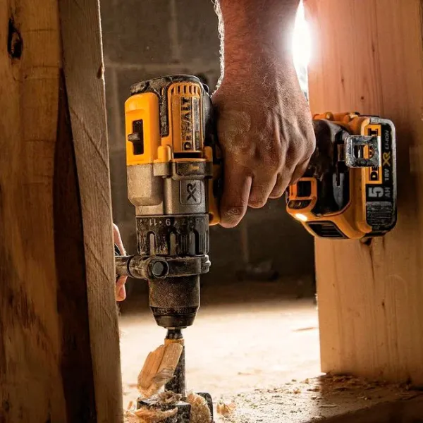 Дрель-шуруповерт Dewalt DCD996NT 450 об/мин photo 7