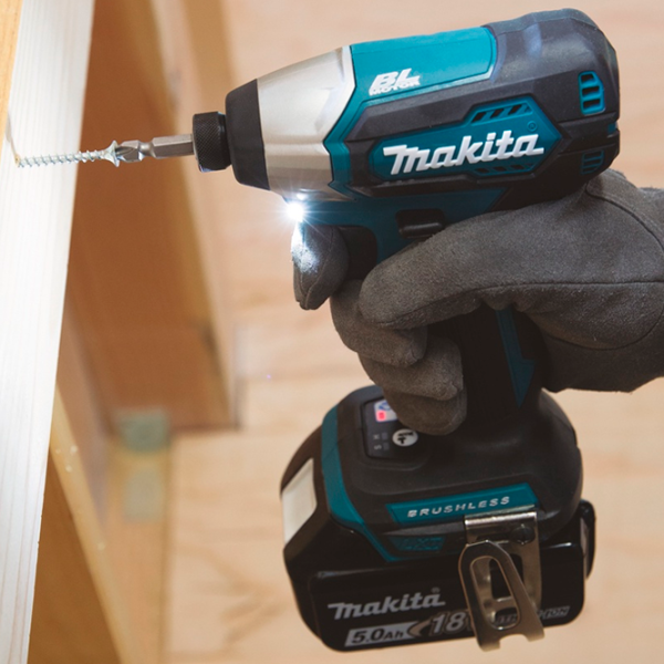 Mașina de înfiletat Makita DTD152Z  / Acumulator photo 6