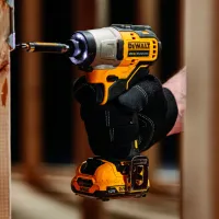 Mașina de infiletat Dewalt DCF801D2 XR BL 200 W/ Acumulator photo 4