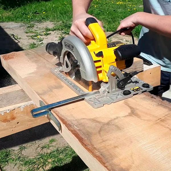 Fierăstrău circular Dewalt DWE576K  photo 5