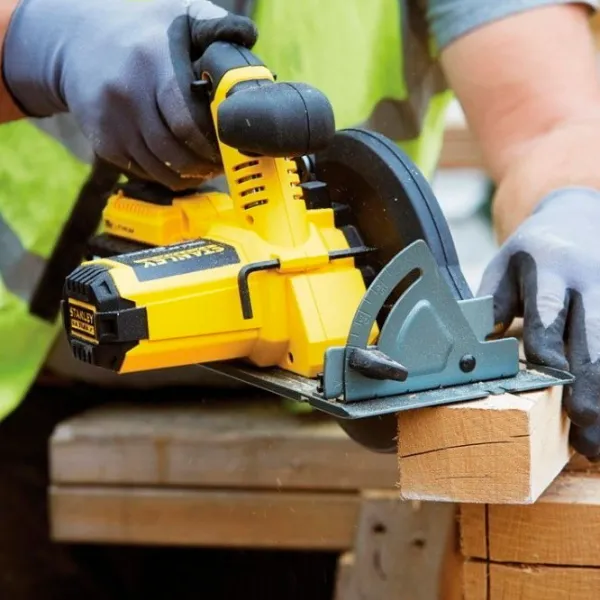 Дисковая пила Stanley Fatmax FMC660B  photo 5