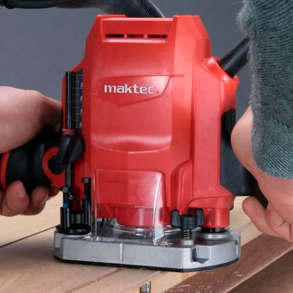 Maşina de frezat Maktek MT361 900 W / Red photo 4