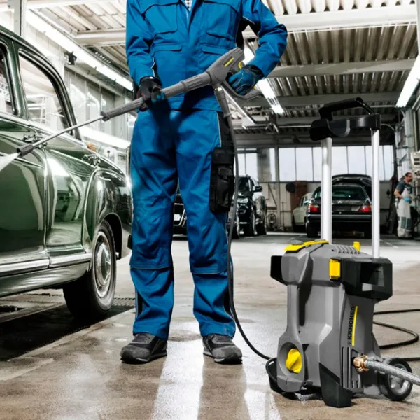Maşină de curăţat cu presiune KARCHER Pro HD 400 (1.520-981.0) 2400 W photo 5 Maşină de curăţat cu presiune KARCHER Pro HD 400 (1.520-981.0) 2400 W photo 5