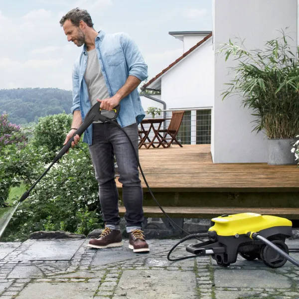 Maşină de curăţat cu presiune KARCHER K4 Compact (1.637-500.0) 1800 W/ Yellow photo 9