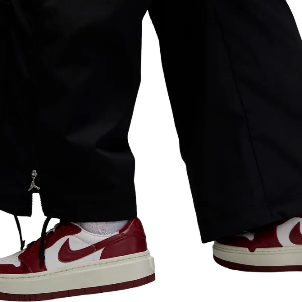 Pantaloni sportivi pentru femei Jordan Chicago Pant L/ Black photo 4 Pantaloni sportivi pentru femei Jordan Chicago Pant L/ Black photo 4