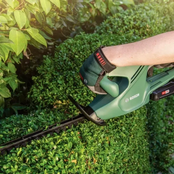 Кусторез Bosch Easy HedgeCut Green photo 3