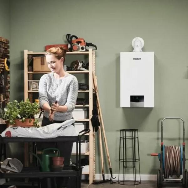Centrală termică pe gaz Vaillant ECOTEC PLUS VUW 32 CS/ 1-5 27 kW/ 270 m² photo 5