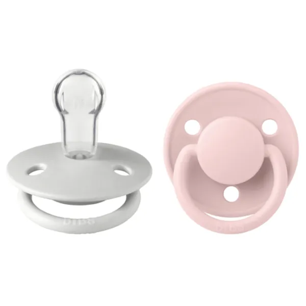 Suzetă cu tetina rotundă Bibs De lux 150229 Unisex/ 0 luni - 36 luni/ Silicon/ Multicolor photo 1 Suzetă cu tetina rotundă Bibs De lux 150229 Unisex/ 0 luni - 36 luni/ Silicon/ Multicolor photo 1