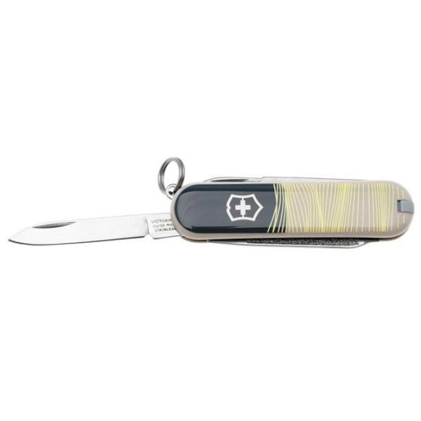 Multitool Victorinox Classic SD Camping/ 1.4110 photo 3 Multitool Victorinox Classic SD Camping/ 1.4110 photo 3