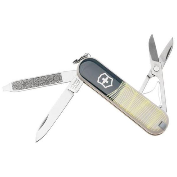 Multitool Victorinox Classic SD Camping/ 1.4110 photo 1 Multitool Victorinox Classic SD Camping/ 1.4110 photo 1
