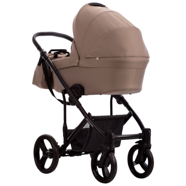 Cărucior pentru copil Bebetto Magnum Light 187848/ Beige photo 3
