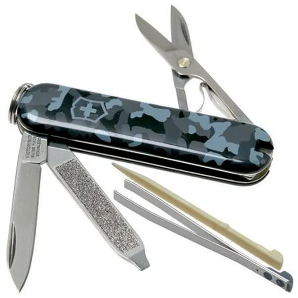 Cuțit Victorinox Classic SD Camping/ 1.4110 photo 1 Cuțit Victorinox Classic SD Camping/ 1.4110 photo 1