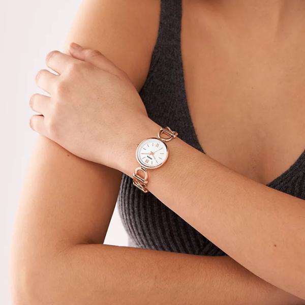 Наручные часы для женщин FOSSIL Carlie Кварцевый/ 30 мм photo 4 Наручные часы для женщин FOSSIL Carlie Кварцевый/ 30 мм photo 4