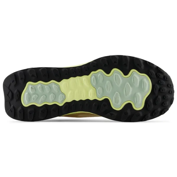 Кроссовки для женщин New Balance Fresh Foam Garoe Весна/ Pink photo 5