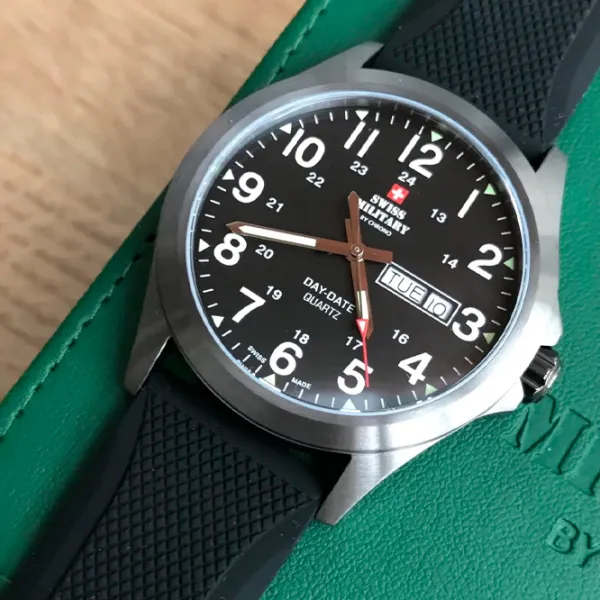 Наручные часы для мужчин Swiss Military SMP36040.20 Кварцевый/ 42 мм photo 3 Наручные часы для мужчин Swiss Military SMP36040.20 Кварцевый/ 42 мм photo 3