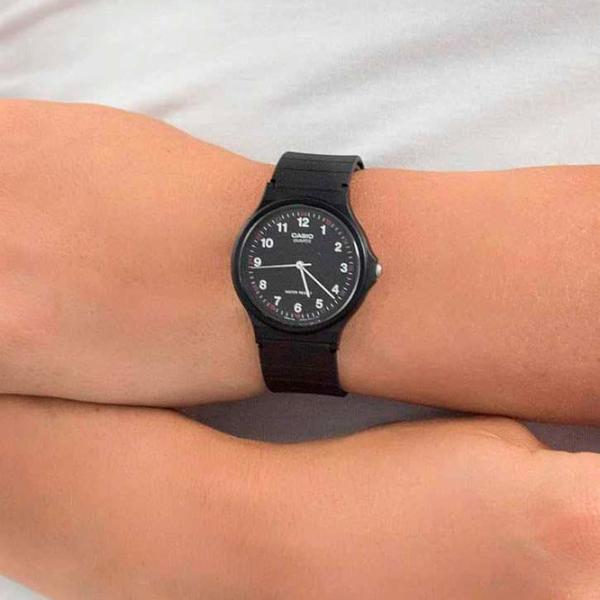 Ceas de mână pentru femei Casio MQ-24-1BLLEG Cuarț/ 38 mm photo 2