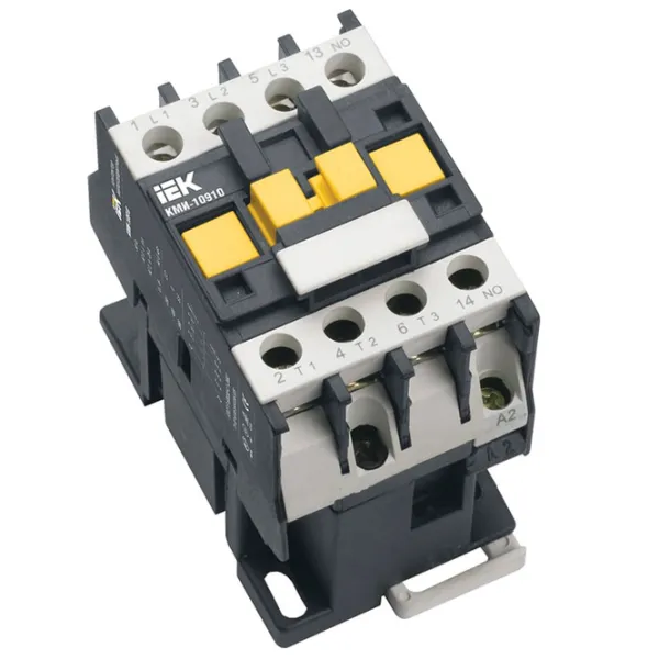 Contactor IEK KKM11-012-400-01 12 A photo 1