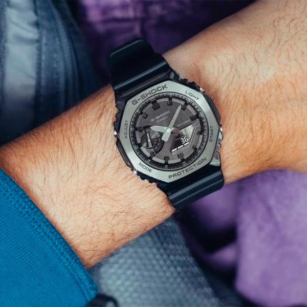 Наручные часы для мужчин Casio GM-2100BB-1AER Кварцевый/ 49 x 44 мм photo 3 Наручные часы для мужчин Casio GM-2100BB-1AER Кварцевый/ 49 x 44 мм photo 3