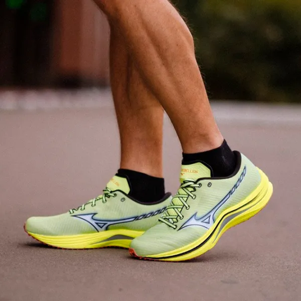 Adidași pentru bărbați Mizuno Wave Rebellion 44/ Yellow photo 6