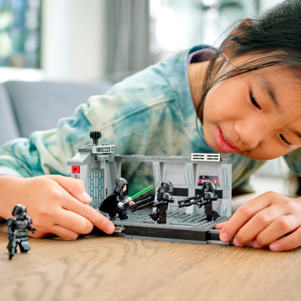 Constructor LEGO Dark Trooper Attack Scenă din film/ Multicolor photo 9 Constructor LEGO Dark Trooper Attack Scenă din film/ Multicolor photo 9