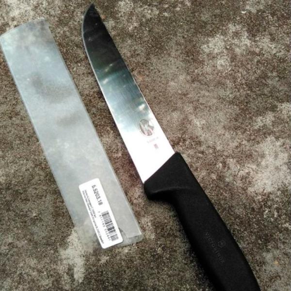 Кухонный нож Victorinox 5.5203.18 Нержавеющая сталь/ Серебристый photo 4 Кухонный нож Victorinox 5.5203.18 Нержавеющая сталь/ Серебристый photo 4