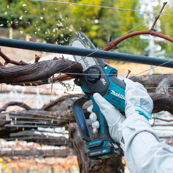 Fierăstrău cu lanţ Makita UC100DWA cu acumulator/ Blue photo 6