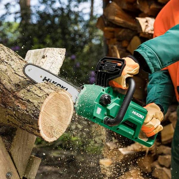 Цепная пила Hikoki CS3630DBW4Z аккумуляторный/ Green photo 3 Цепная пила Hikoki CS3630DBW4Z аккумуляторный/ Green photo 3